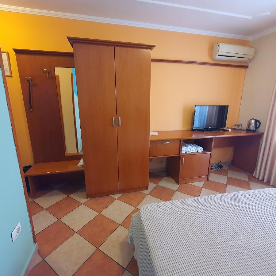 Hotel My Rooms Tirane エクステリア 写真