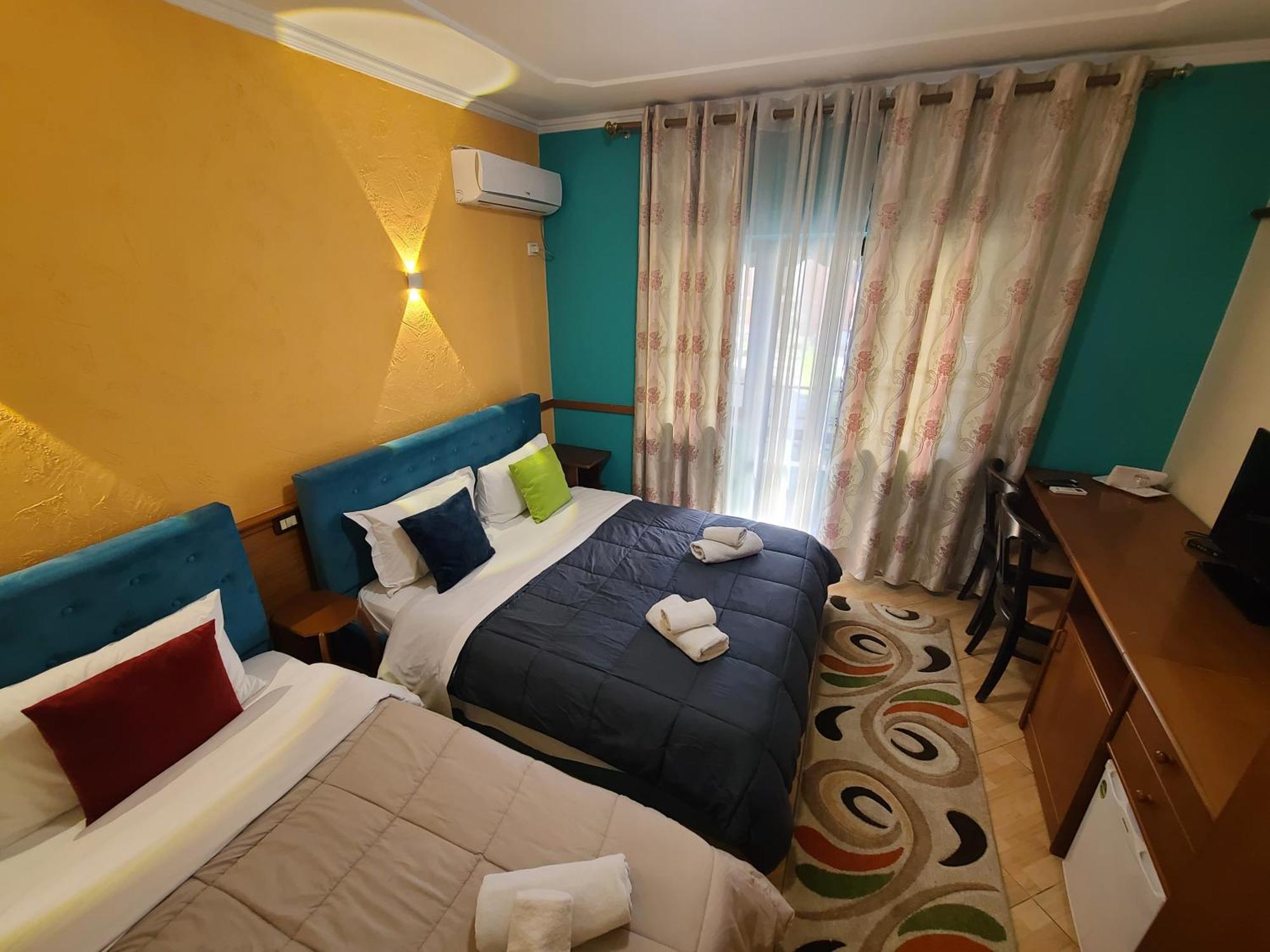 Hotel My Rooms Tirane エクステリア 写真
